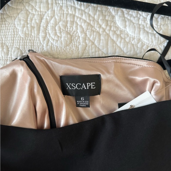 XSCAPE Women’s One Shoulder Long Sheath Dress | Black/Nude | Size 6 - Picture 5 of 6